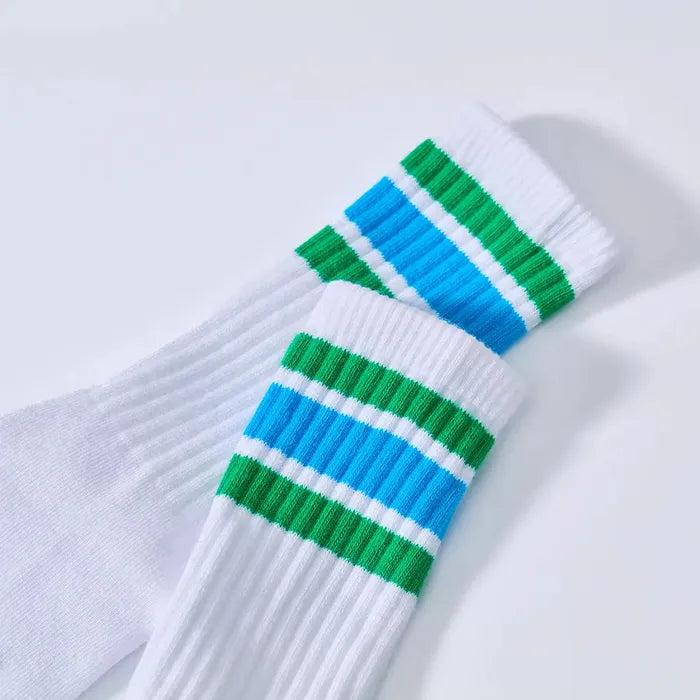 FamilyMart FAMIMA Line Socken – Weiß / Schwarz | 22–25 cm & 25–28 cm