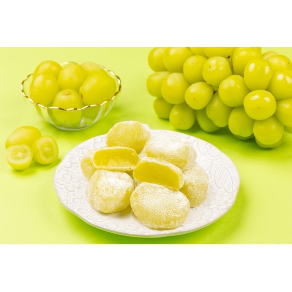 [OUTLET] Seiki Shine Muscat Mochi – 130g Stand Pack (Individually Wrapped)