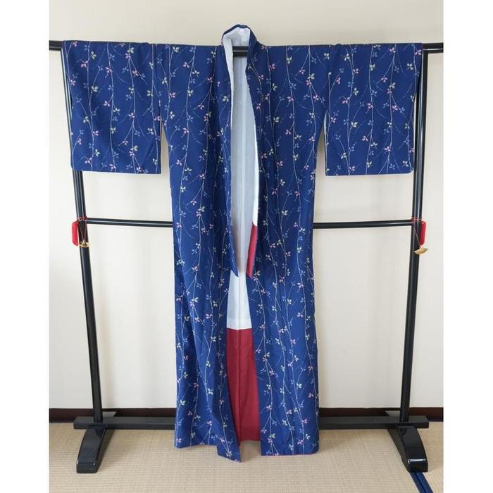 Vintage Kimono – Blue Floral Pattern, For Height 161-171cm (maximum height for those who don't require an ohashori)