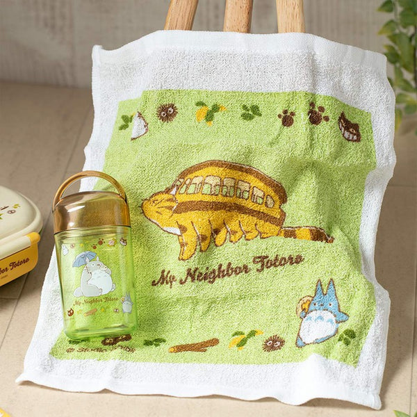 Antibacterial Hot Towel Set with Case – My Neighbor Totoro Cat Bus