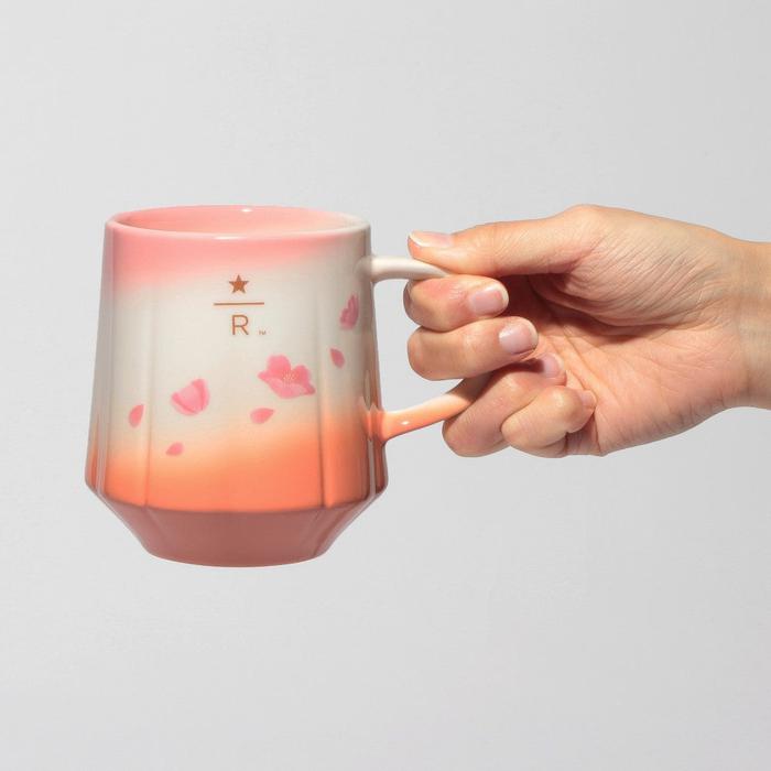 Starbucks Reserve® Mug Gradient Sakura 2025 355ml – Cherry Blossom Mug with Beautiful Pink Gradation