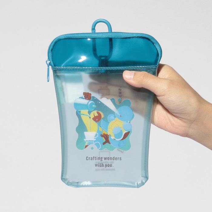 Pokémon + Starbucks Japan Becherförmige PVC-Tasche – Pikachu, Bisasam, Glumanda, Schiggy & Evoli