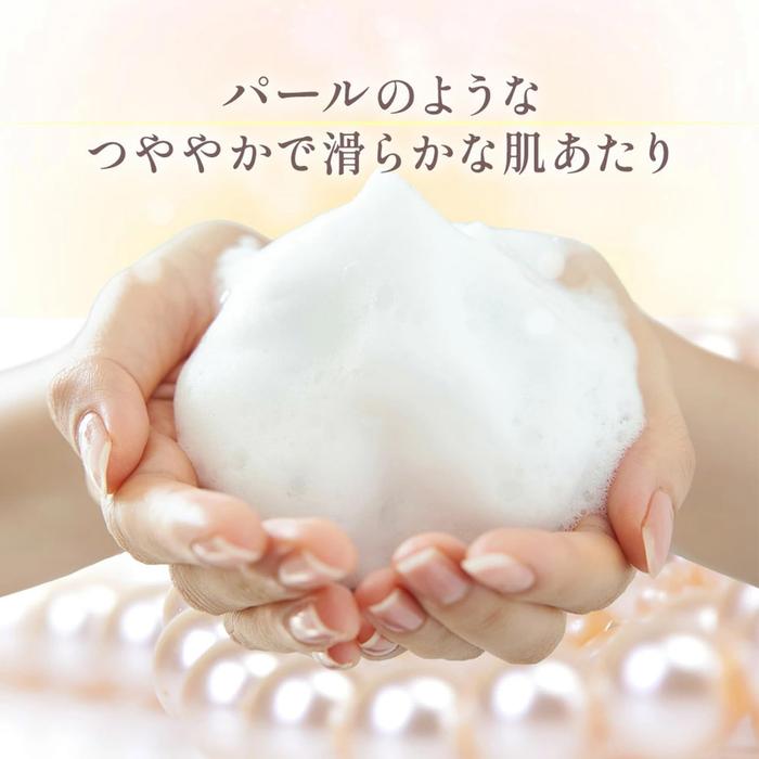 Kaki no Sachi (KnS) Medicated Deodorant Pearl Body Soap for Women 400 mL – Odor & Aging Odor Care [With alcohol]