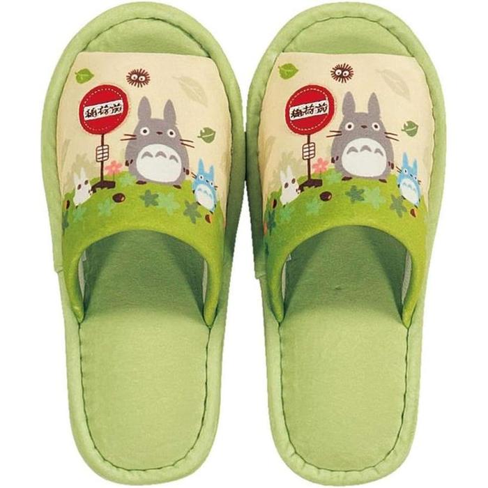 My Neighbor Totoro Toilet Mat – Antibacterial Acrylic, Non-Slip, Ghibli Bathroom Collection (Green, 60 × 60 cm)