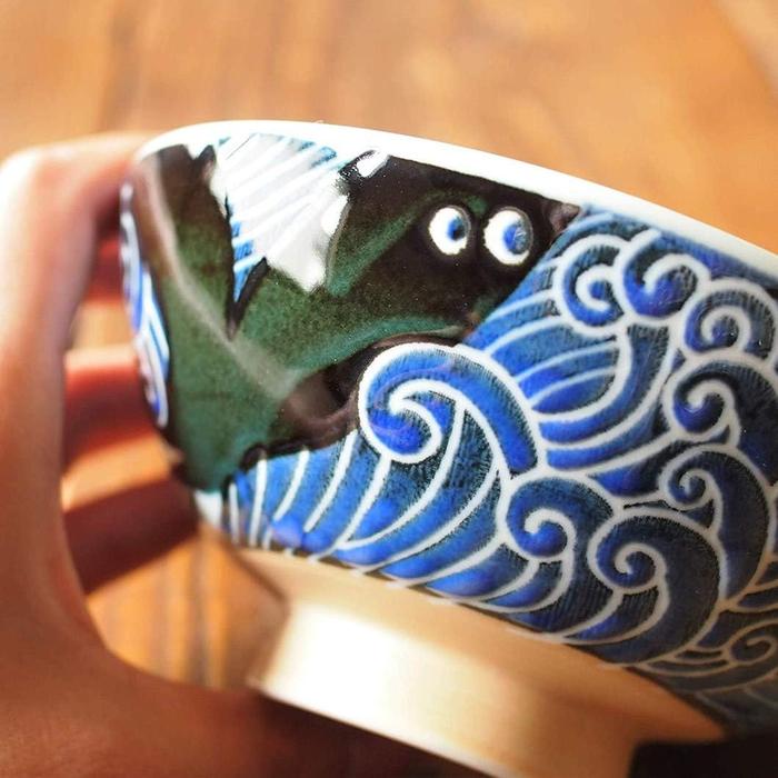 Minoru Touki Mino Ware Rice Bowl – Shironami Kujira Whale Wave Design 12.5 cm