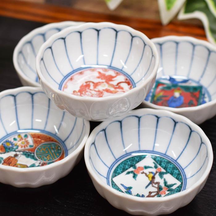 Kutani Ware Small Bowl Set (5 pcs) – Hand-Painted