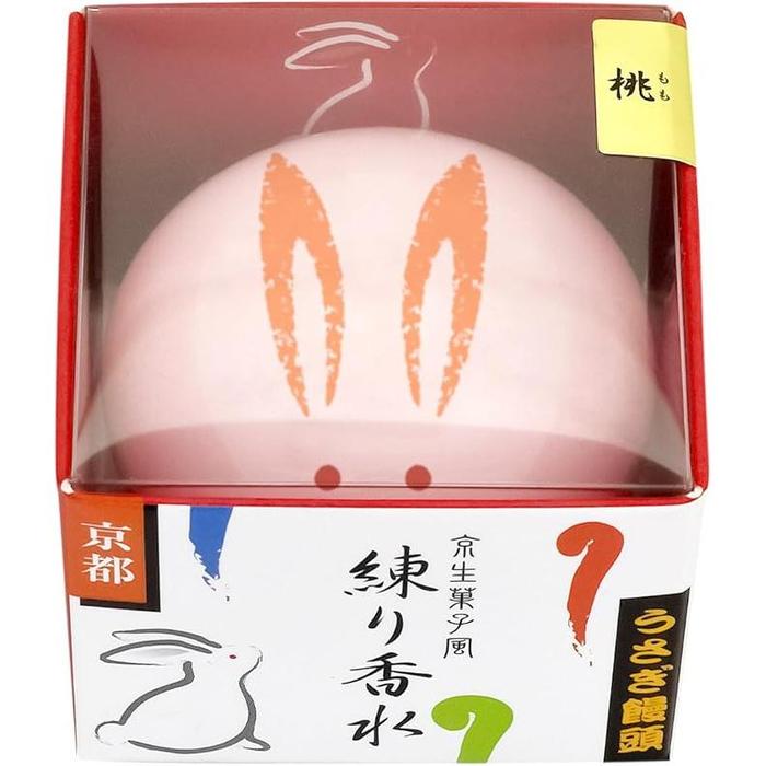 Usagi Manju - Cream perfume with the scent of peach, 8g [Alcohol-free]