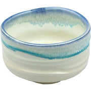 Kaneta Hakuyun Kiln Matcha Bowl – Yamaki Ikai – Kuresu Blue Flow, 12.5×8cm, Handmade Japanese Pottery