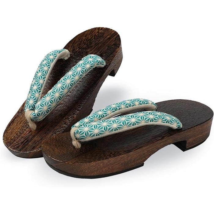 Amemari Women's Geta Clogs – Hemp Leaf Pattern Yukata Sandals with Soft Thong and Anti-Slip Rubber Sole