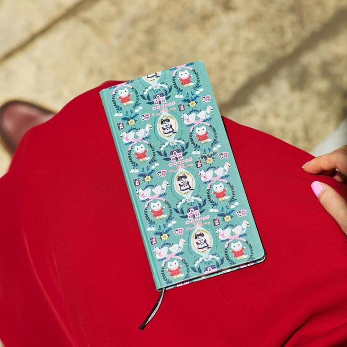 Hobonichi Techo 2027 Weeks English Edition – Weekly Planner, 11 Cover Designs