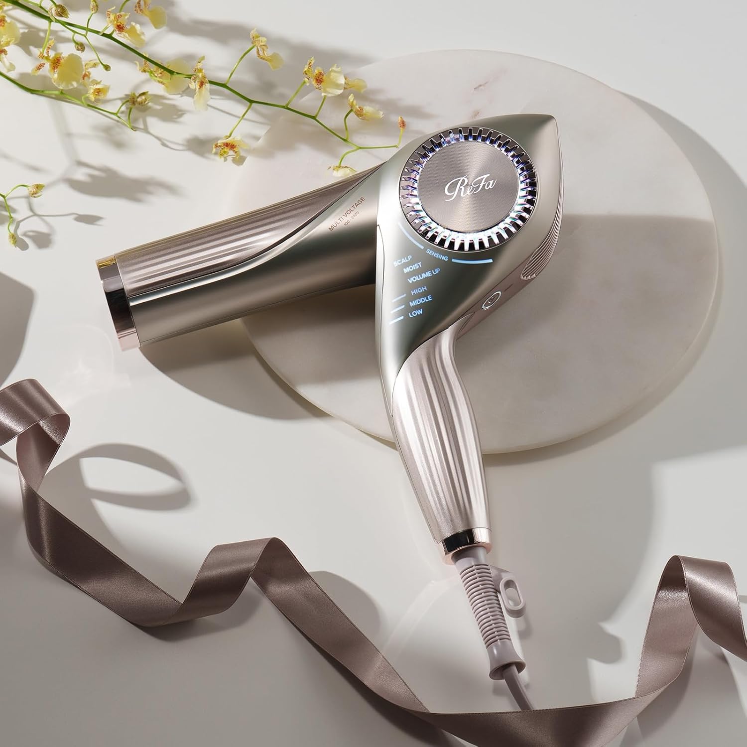 ReFa BEAUTECH DRYER BX W Secador de Pelo Multi-Voltaje 100–240 V – Champagne Greige