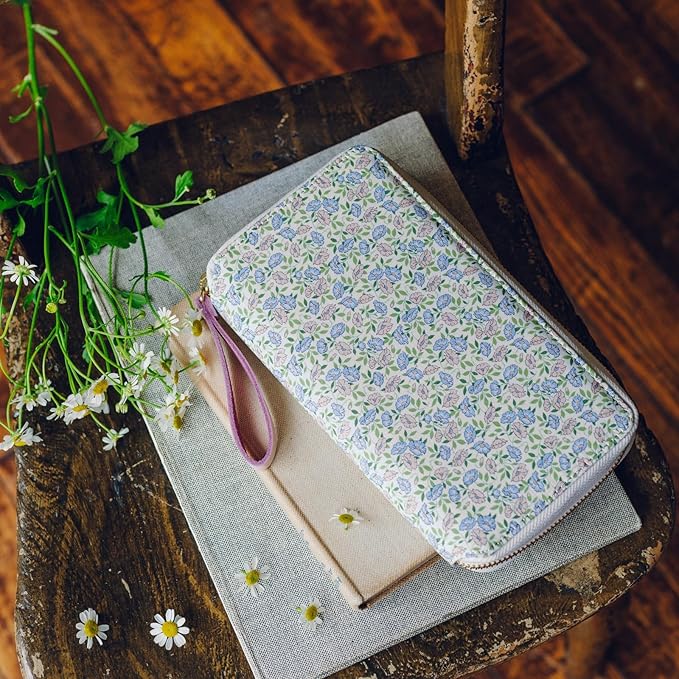 Hobonichi Weekly Planner B6 Cover – LIBERTY FABRICS / Sasha Kiora