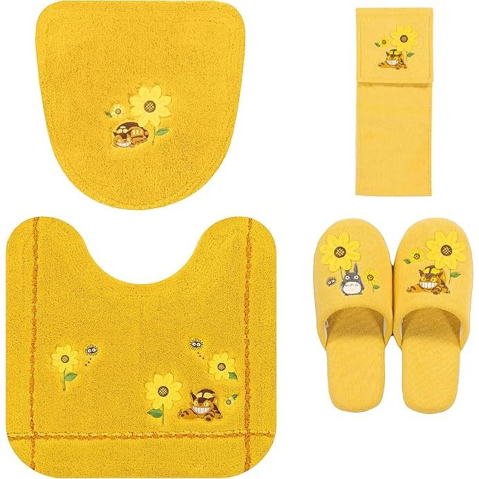 My Neighbor Totoro Catbus Toilet Mat – Antibacterial Acrylic, Non-Slip, Ghibli Bathroom Collection (Yellow, 58 × 60 cm)