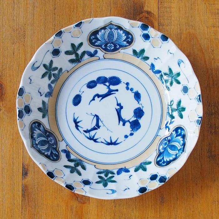 Awasaka Kikkō-Matsu Pattern Deep Plate – 23.5 cm