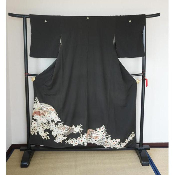 VINTAGE Kimono kosode Black For Height 160-170cm (maximum height for those who don't require an ohashori)