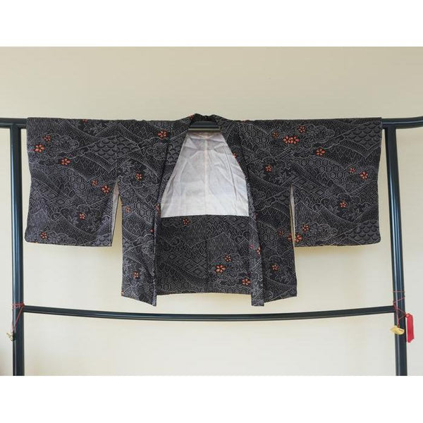 Vintage Haori – Black with floral pattern, Universal Size