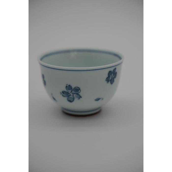 VINTAGE PORCELAIN SOMETSUKE YUNOMI TEA CUP