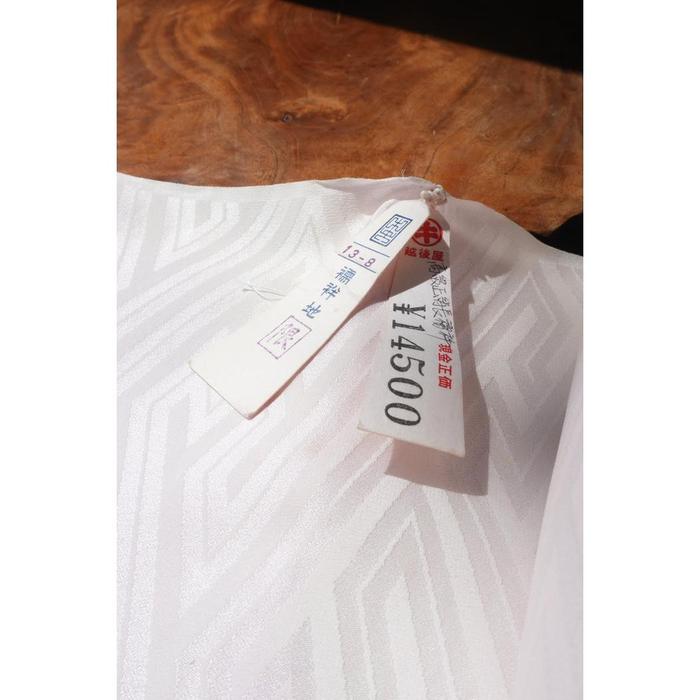 Vintage Japanese Silk Fabric Roll – 12m Bolt in Soft Pink & Ivory Geometric Pattern