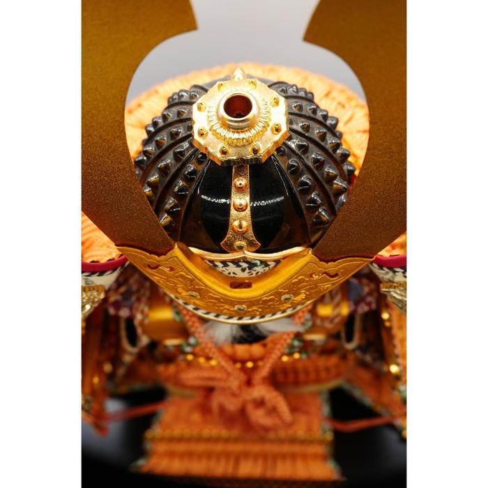 VINTAGE - Japanese Samurai Armor Display – Kabuto Yoroi Set with Storage Box and Stand
