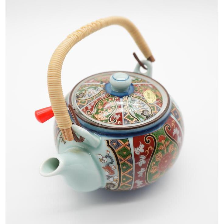 Vintage Japanese Arita-yaki Porcelain Teapot with Strainer – Floral Pattern
