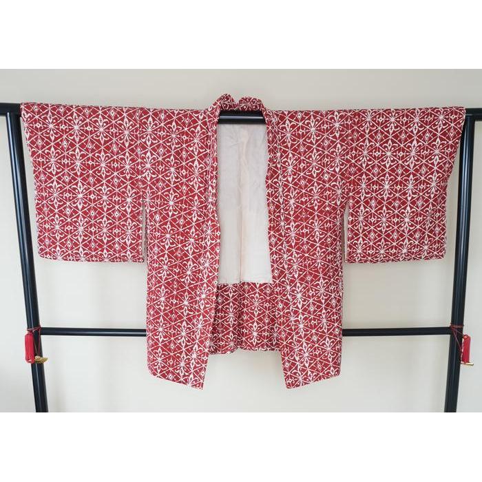 Vintage Haori – Red with White Geometric Pattern, Universal Size