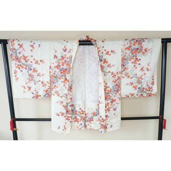 Vintage Haori – Ivory with Red & Purple Floral Branch Pattern, Universal Size