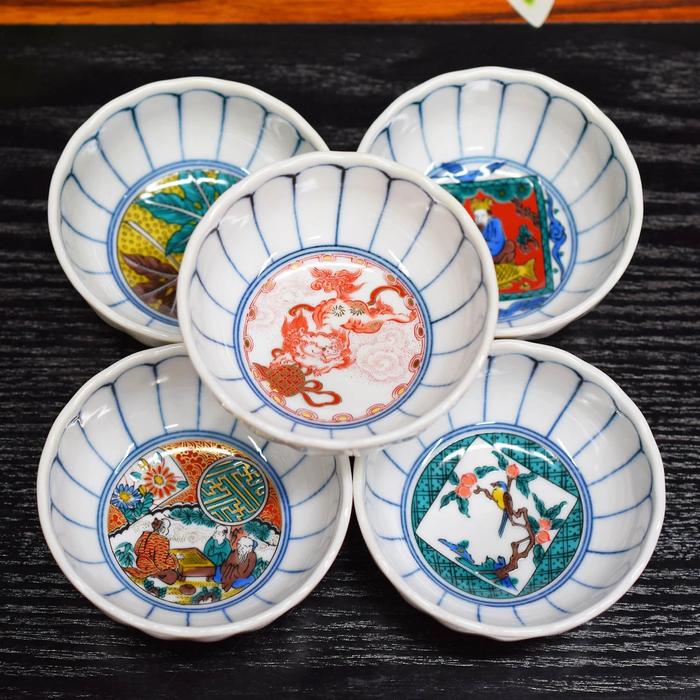 Kutani Ware Small Bowl Set (5 pcs) – Hand-Painted