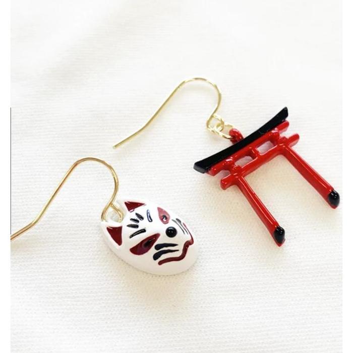 Fox Mask & Torii Gate Earrings – Japanese Asymmetrical Shrine Motif Jewelry (Made in Japan)