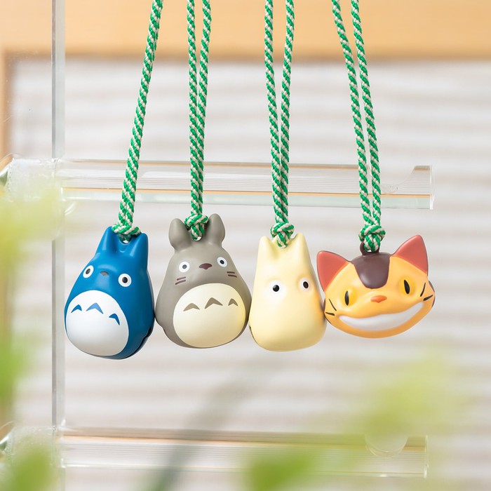 A lovely pendant with a bell from the movie "My Neighbor Totoro"