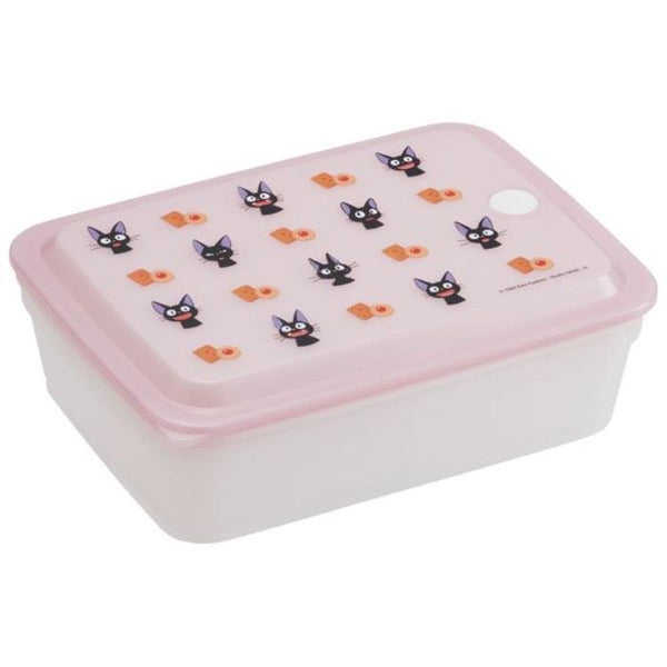 Bento food container with Jiji from "Kiki's Mail in the Sky"