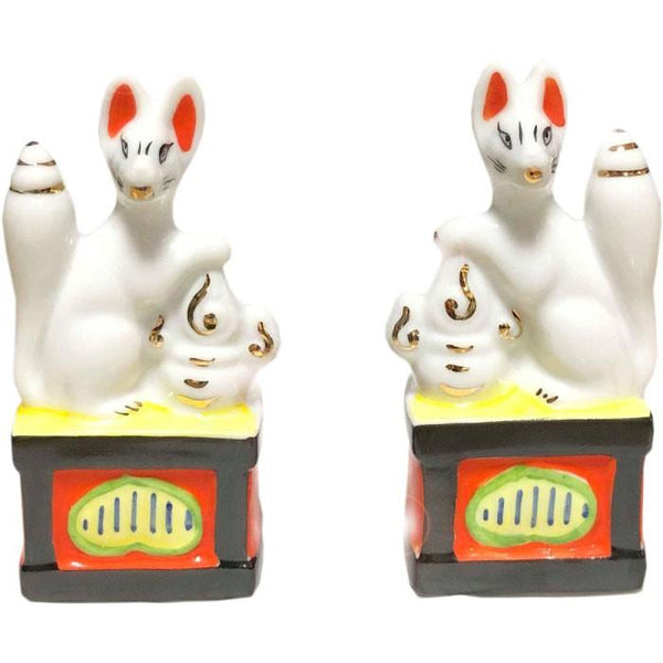 Set of two hand-painted Zenko foxes (Altar decoration)