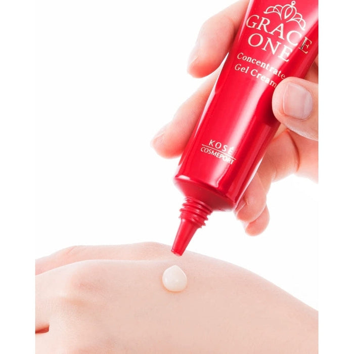 GRACE ONE Concentrate Gel Cream - Eye gel, lines and wrinkles with retinol, collagen, astaxanthin and elastin 30g [With alcohol]